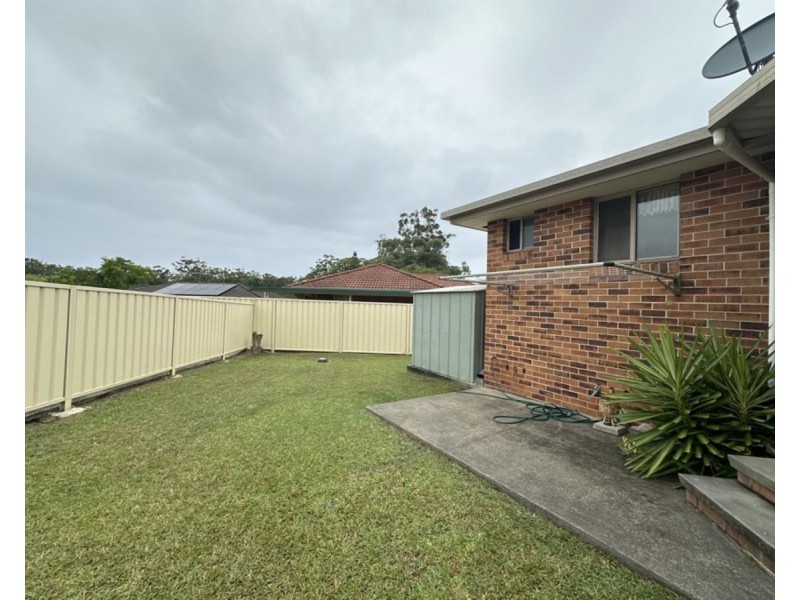 2/3 Leopardwood Street, Old Bar NSW 2430
