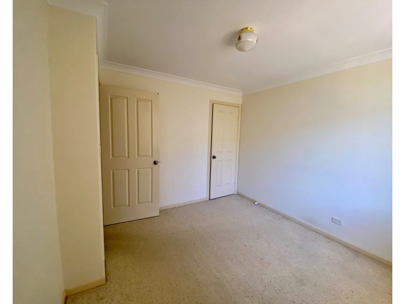 1/10 Mistral Place, Old Bar NSW 2430