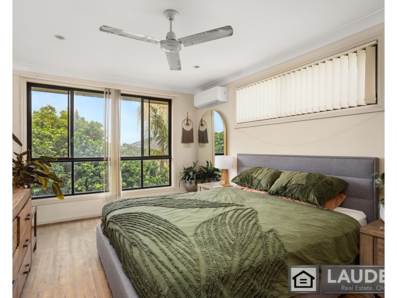 15 Rosier Place, Old Bar NSW 2430