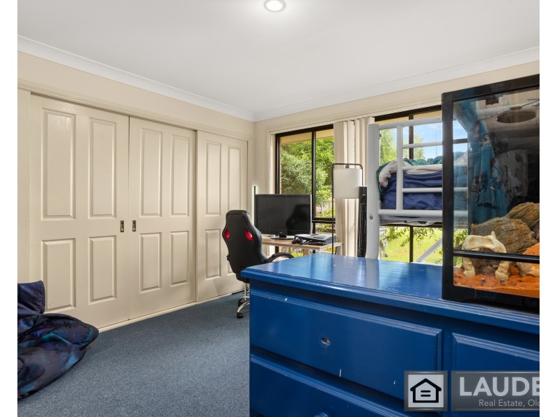 15 Rosier Place, Old Bar NSW 2430