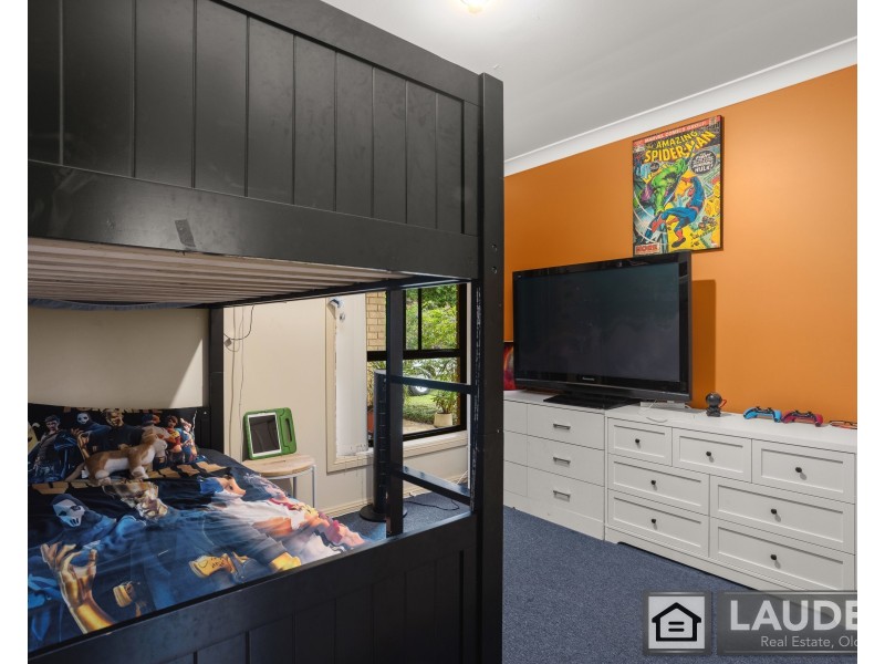 15 Rosier Place, Old Bar NSW 2430