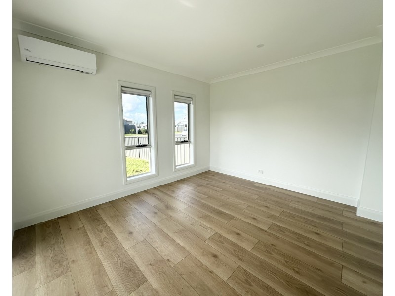 17 A Driftwood Boulevard, Old Bar NSW 2430