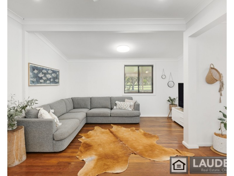 136 Heron Road, Old Bar NSW 2430