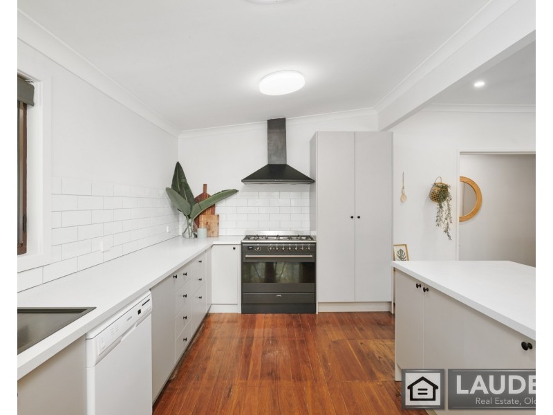 136 Heron Road, Old Bar NSW 2430