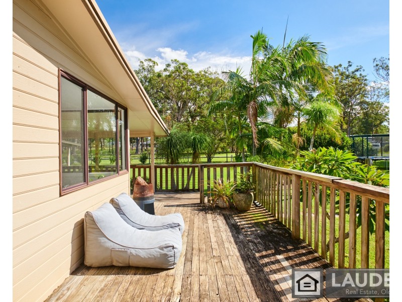 136 Heron Road, Old Bar NSW 2430