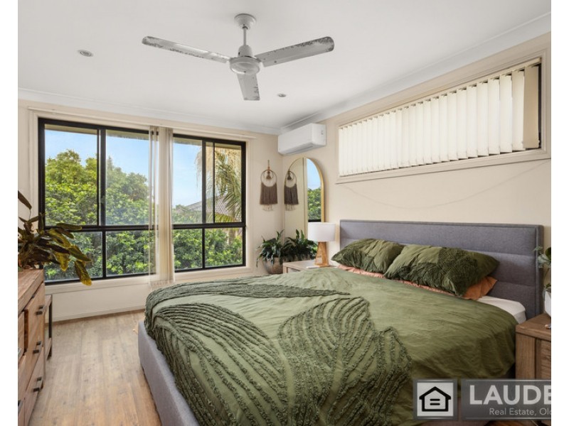 15 Rosier Place, Old Bar NSW 2430