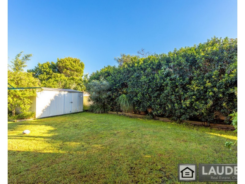 15 Rosier Place, Old Bar NSW 2430