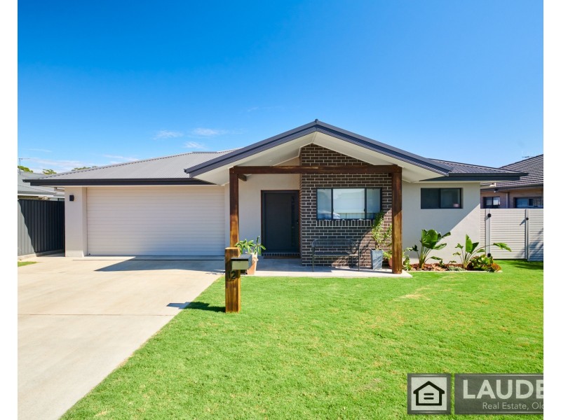 12 Bunyan Avenue, Old Bar NSW 2430