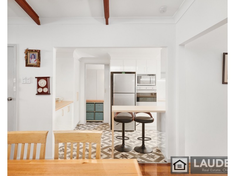 27 Bayview Crescent, Taree NSW 2430