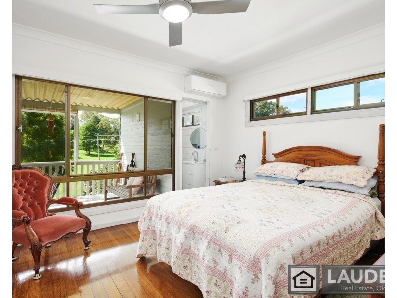 27 Bayview Crescent, Taree NSW 2430