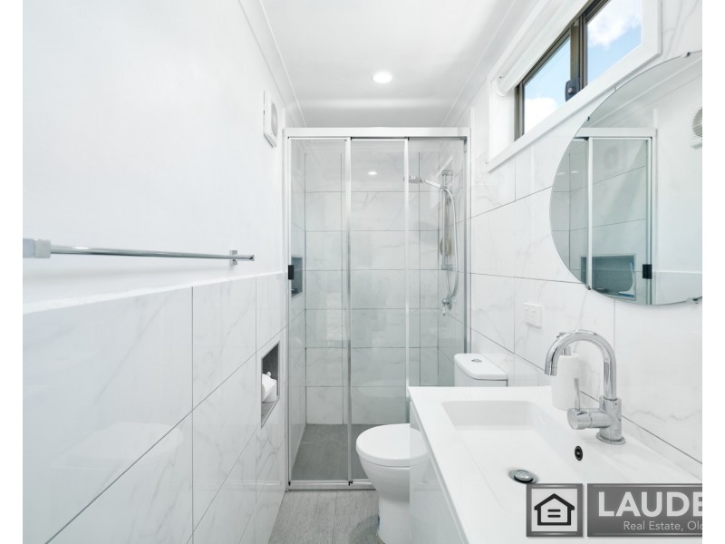 27 Bayview Crescent, Taree NSW 2430