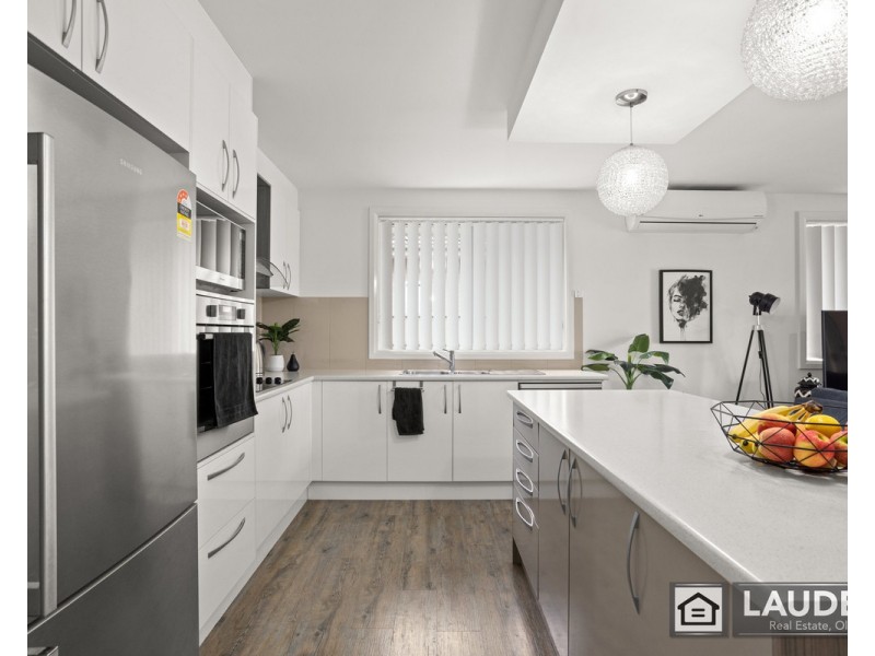 52 Albatross Way, Old Bar NSW 2430