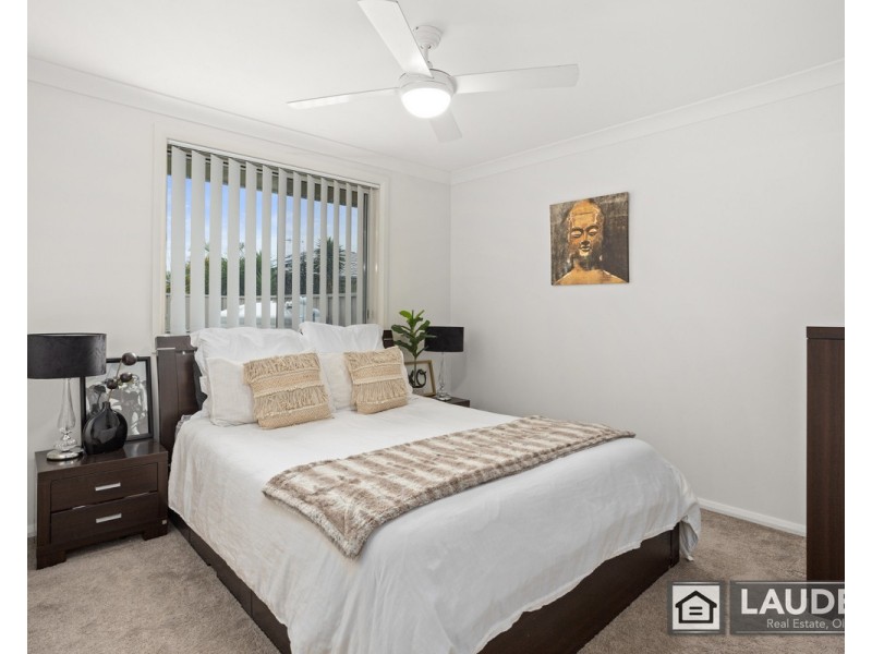 52 Albatross Way, Old Bar NSW 2430