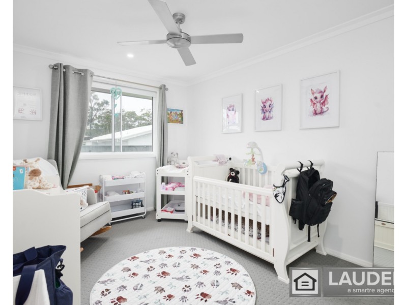 11 Howard Street, Wallabi Point NSW 2430