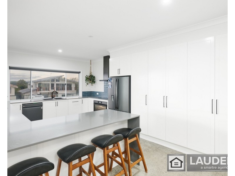 8 Ocean Drive, Wallabi Point NSW 2430