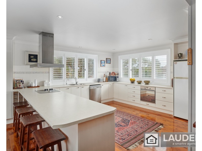 6 Pacific Street, Wallabi Point NSW 2430