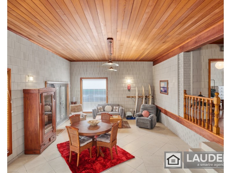 6 Pacific Street, Wallabi Point NSW 2430