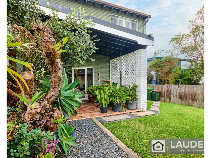 6 Pacific Street, Wallabi Point NSW 2430