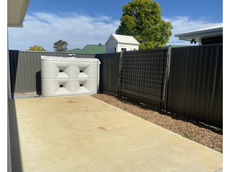 20 Banyula Drive, Old Bar NSW 2430