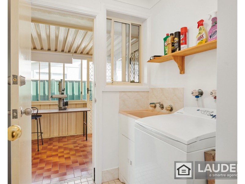 1/34 Old Bar Road, Old Bar NSW 2430