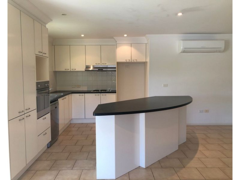 2/22 Mistral Place, Old Bar NSW 2430
