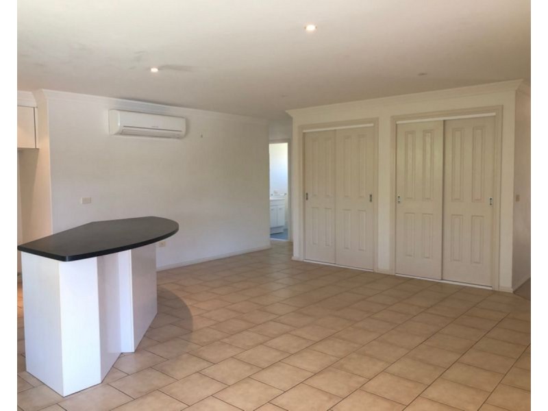 2/22 Mistral Place, Old Bar NSW 2430