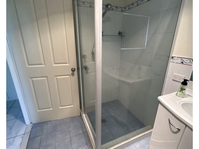 16 Albatross Way, Old Bar NSW 2430