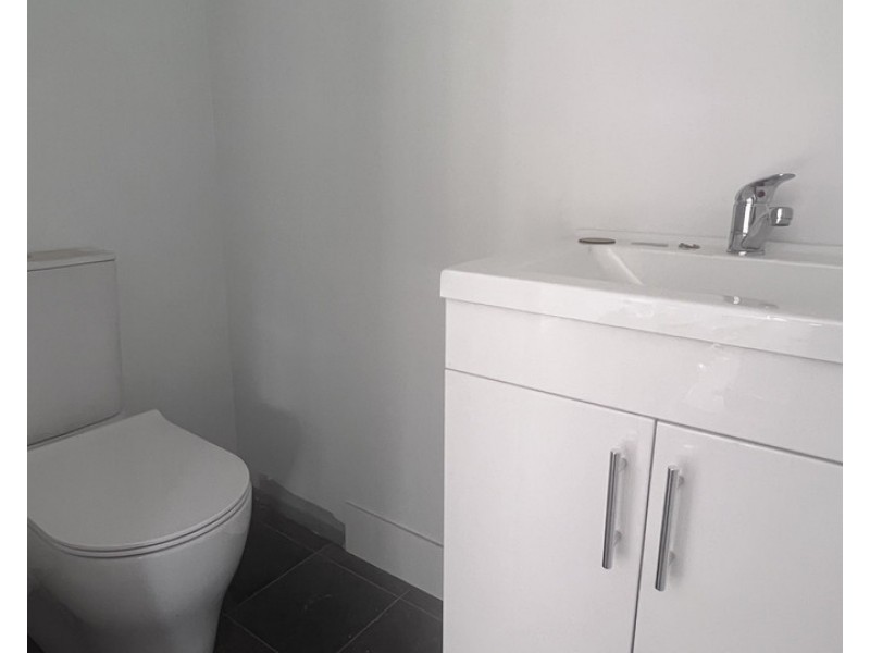 Granny Flat 37 Beal Avenue, Mitchells Island NSW 2430