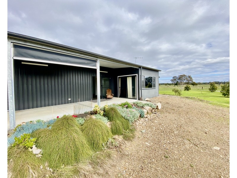 Granny Flat 69 Newby Road, Pampoolah NSW 2430