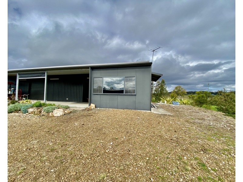 Granny Flat 69 Newby Road, Pampoolah NSW 2430