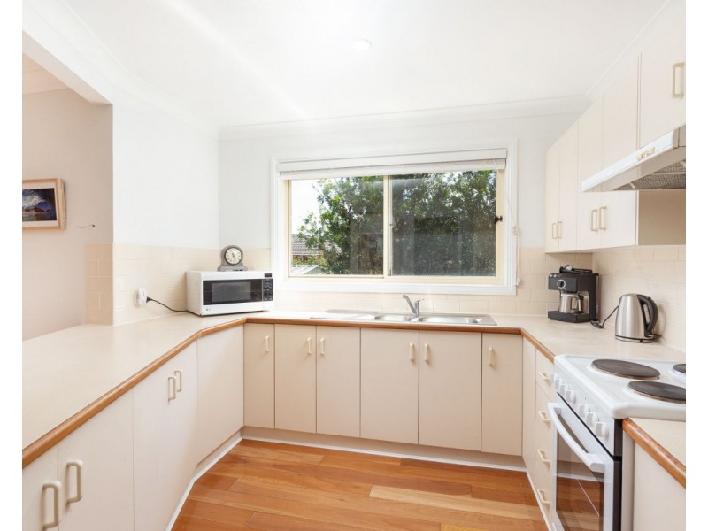 19B Molong Road, Old Bar NSW 2430