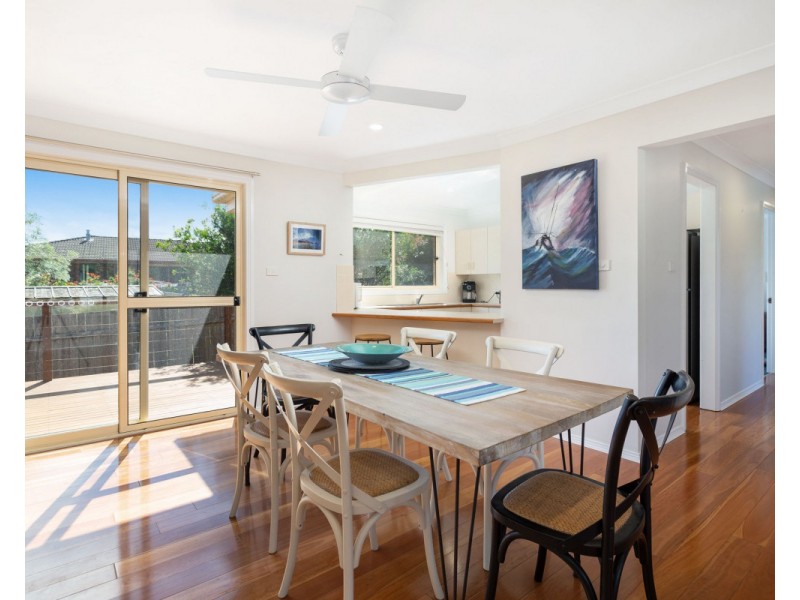 19B Molong Road, Old Bar NSW 2430