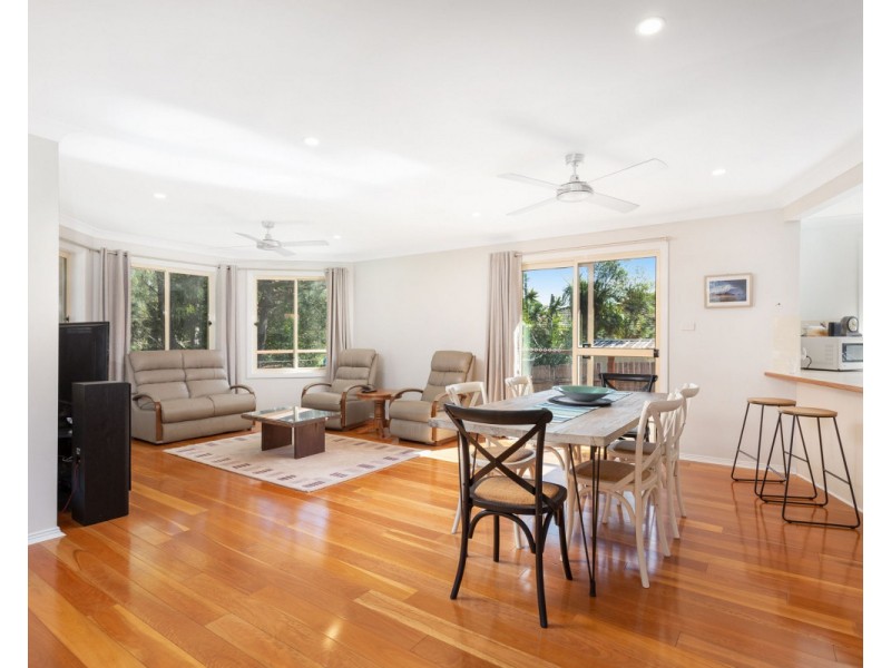 19B Molong Road, Old Bar NSW 2430