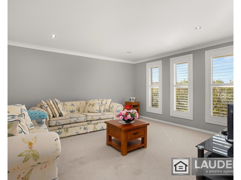 9 Mariner Avenue, Old Bar NSW 2430