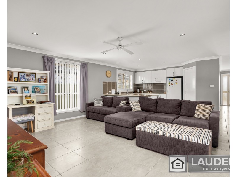 9 Mariner Avenue, Old Bar NSW 2430