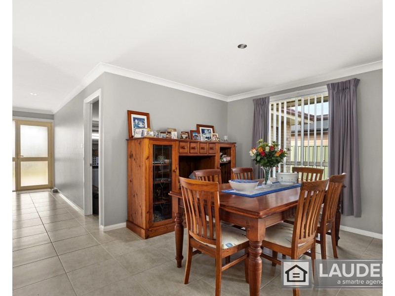 9 Mariner Avenue, Old Bar NSW 2430