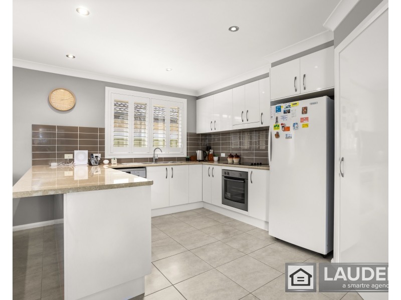 9 Mariner Avenue, Old Bar NSW 2430