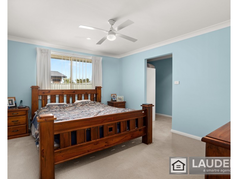 9 Mariner Avenue, Old Bar NSW 2430