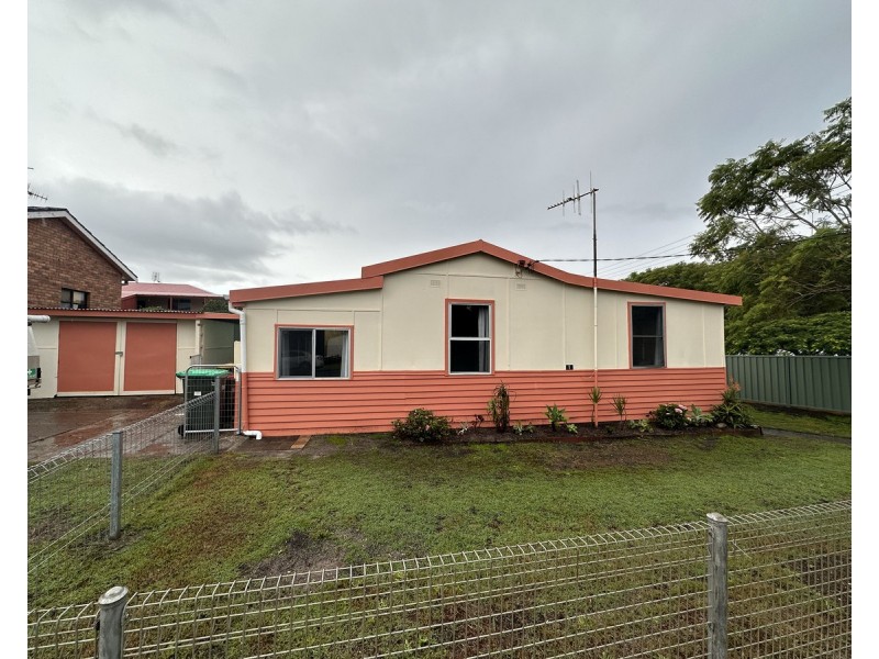 1 Muir Street, Harrington NSW 2427