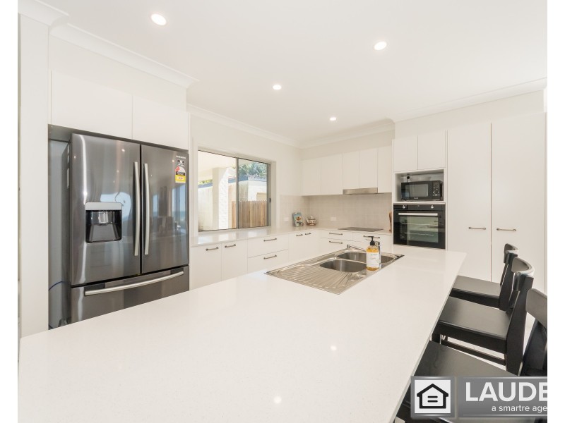 19 Marine Drive, Wallabi Point NSW 2430