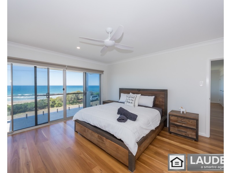19 Marine Drive, Wallabi Point NSW 2430