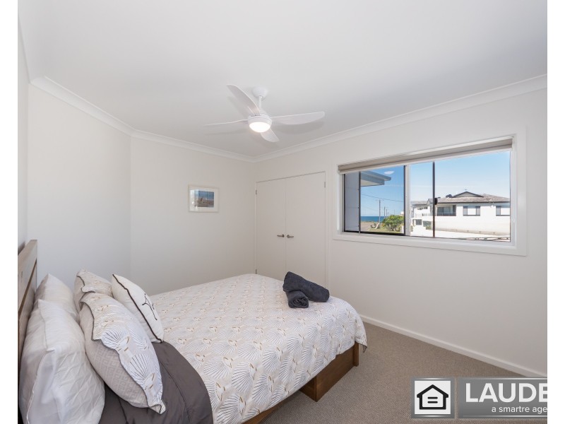 19 Marine Drive, Wallabi Point NSW 2430