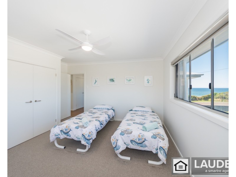 19 Marine Drive, Wallabi Point NSW 2430
