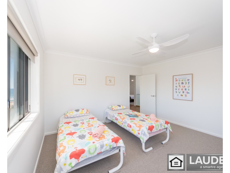 19 Marine Drive, Wallabi Point NSW 2430