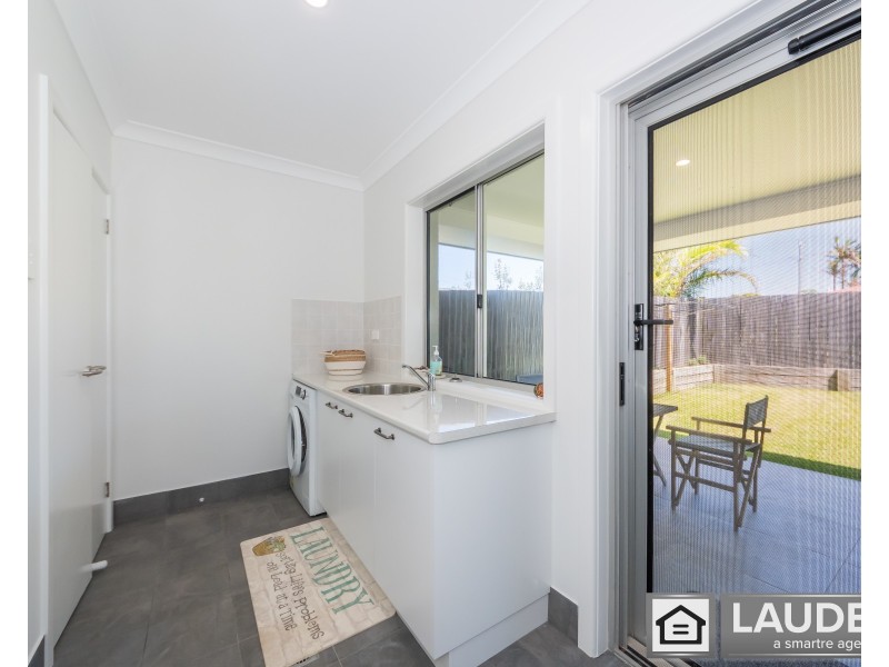 19 Marine Drive, Wallabi Point NSW 2430