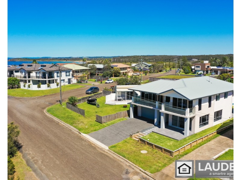 19 Marine Drive, Wallabi Point NSW 2430