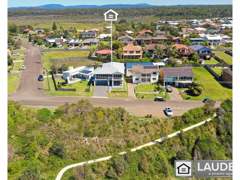 19 Marine Drive, Wallabi Point NSW 2430