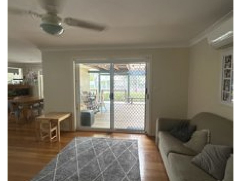 18 South Heron Road, Old Bar NSW 2430