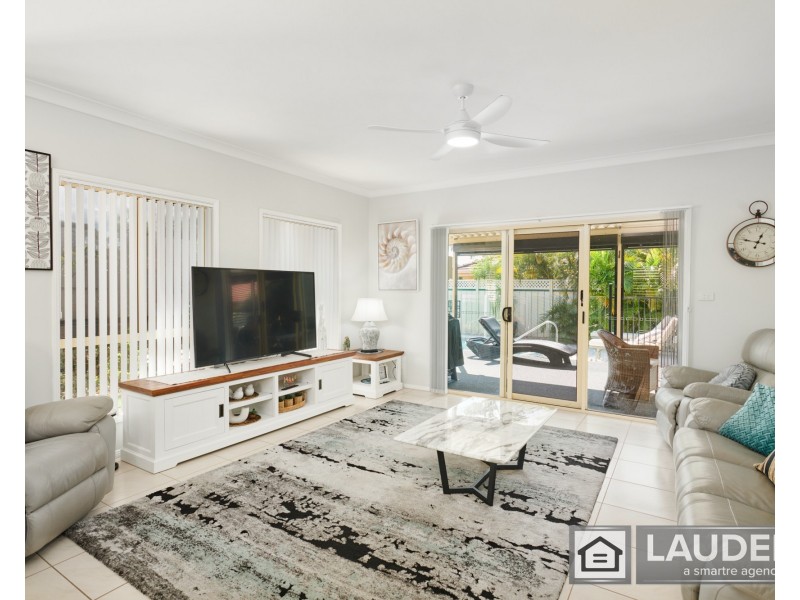 36 Mistral Place, Old Bar NSW 2430