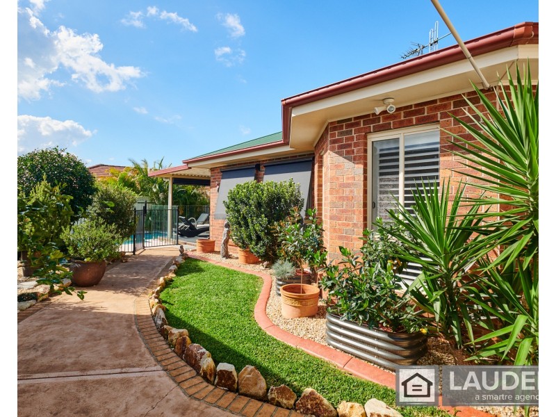 36 Mistral Place, Old Bar NSW 2430
